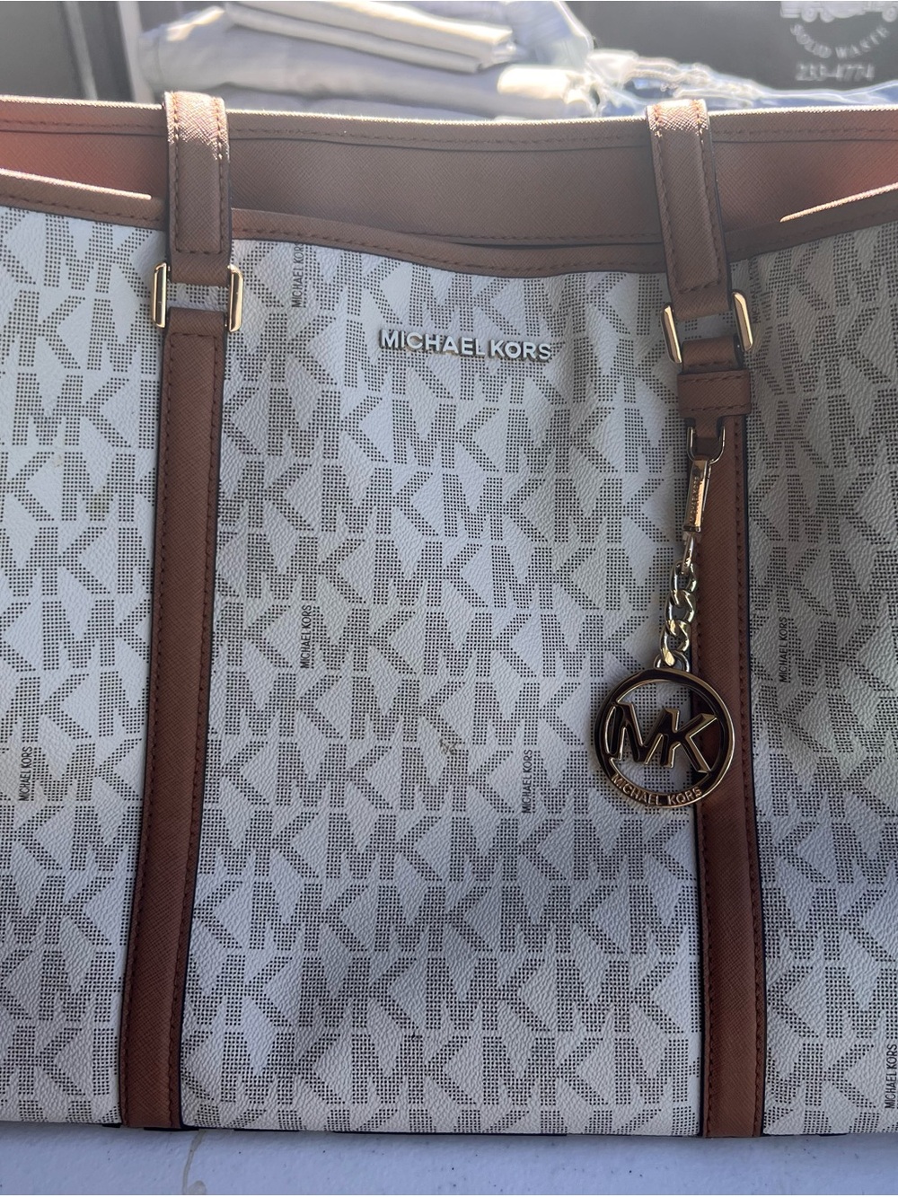 Michael Kors Beige and Tan Logo-Lined Tote Interior